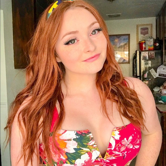 Meet Your Posher, Sheradin 🤗 - Picture 2 of 7